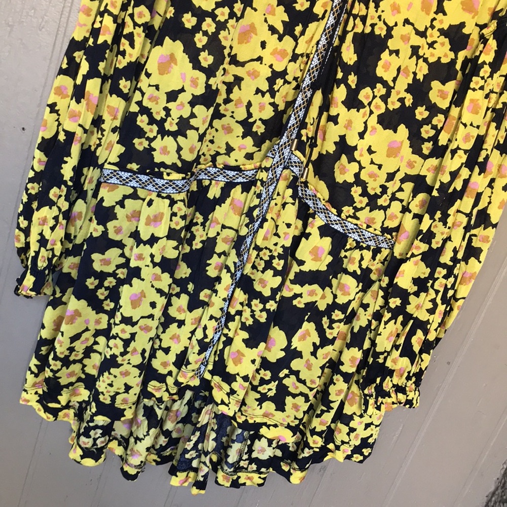 Free People love letter floral oversized top/tunic - Picture 4 of 9